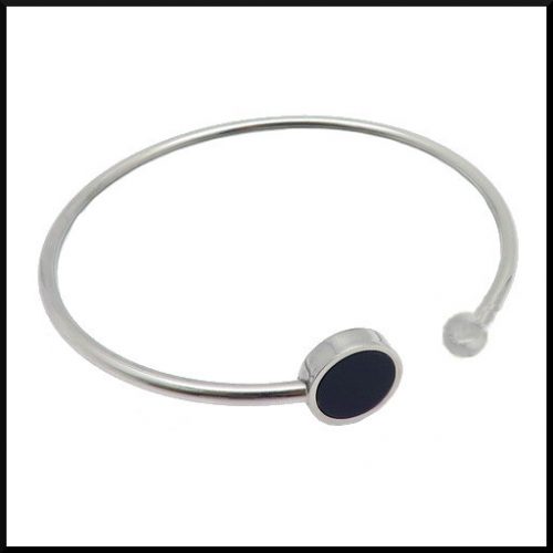 Armband i stål