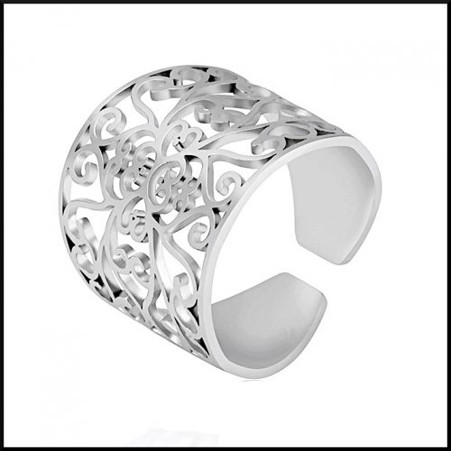 Ring Hollie
